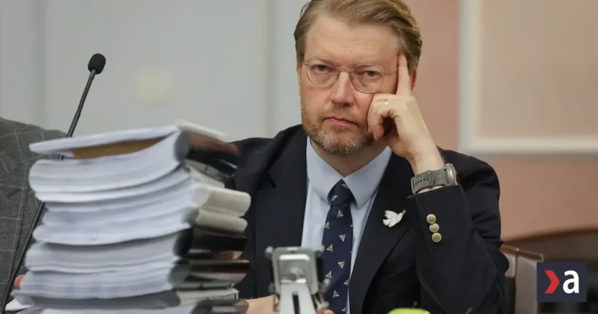 Rusko stupňuje tlak na stranu Jabloko, ďalší kandidát odsúdený