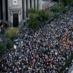 Španielsko zasiahla bytová kríza. Vysťahovanie 87-ročnej seniorky vyvolalo protesty