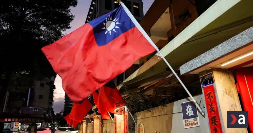 Taiwan chce ďalej nakupovať zbrane od USA a bude tlačiť na Trumpa