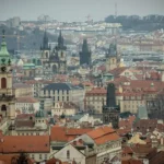 Vláda schválila rozpočet so schodkom 386 miliárd