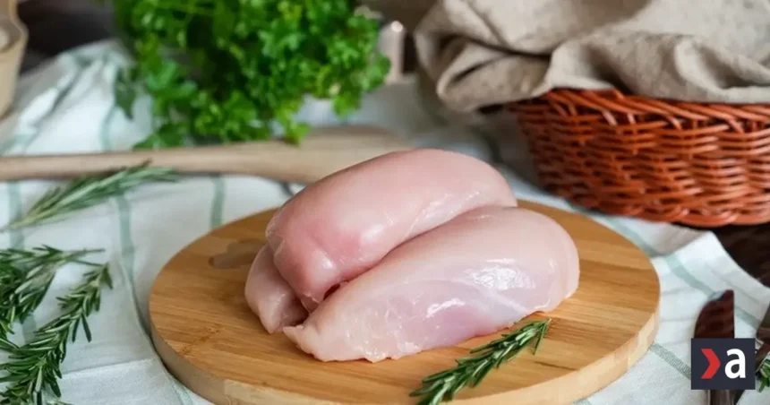 Ako vyrastalo kurča z vášho nedeľného obeda?