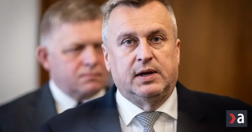 Danko sa obul do PS a SaS: „Bratislavské kaviarne“, na regióny kašlú