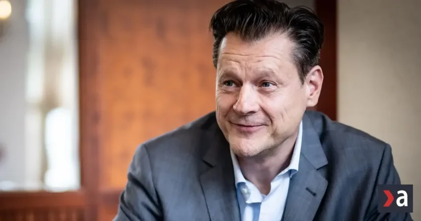 Ekonóm prednášal dánskej kráľovnej: vyvážené fakty o migrácii pomáhajú odzbrojiť radikálov