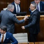 Ficova vláda narazila na neriešiteľný problém a je jej to jedno