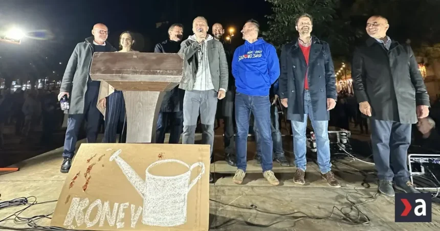 Hlina o spájaní opozície: Ľudia kričali konečne, dobré je aj sa ovoňať