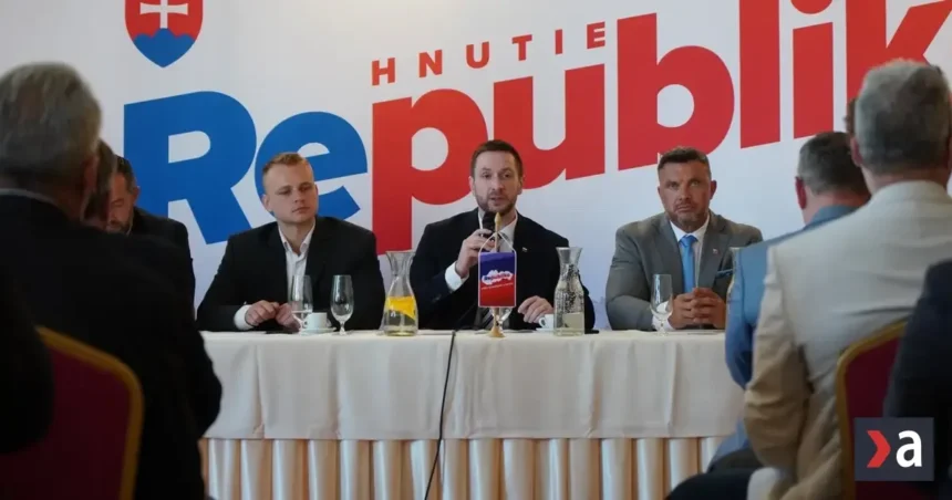 Hnutie Republika má viac starostov než PS, no jej kandidáti získali šesťkrát menej hlasov