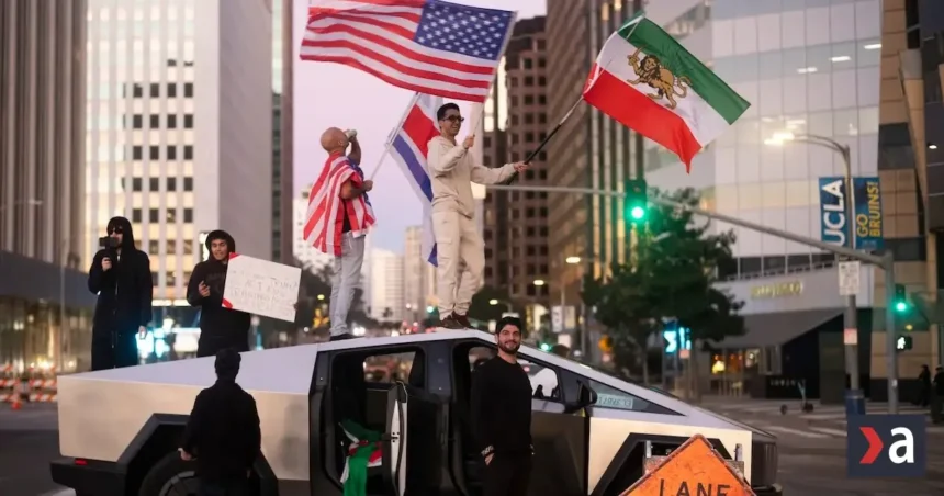 Irán hrozí USA: vojnové lode do Perzského zálivu neprejdú