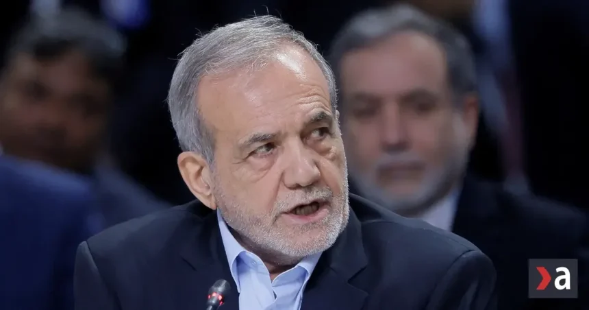 Iránsky prezident: Rokovania s USA nemajú zmysel