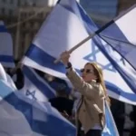 Izrael špehoval novinárov aj bez jediného kliknutia