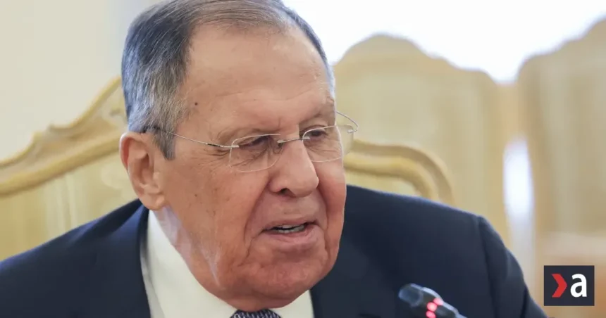Lavrov pocestuje do USA. Pred ďalšími rokovaniami o Ukrajine sa zúčastní na zasadnutí G20