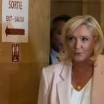 Le Penová chce škrtať 140 miliárd eur. Francúzsko smeruje k platobnej neschopnosti