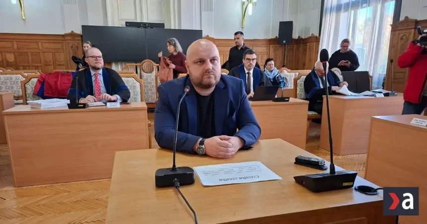 Naživo z kauzy Očistec: Svedčí prokurátor Repa, kameramani dostali stopku