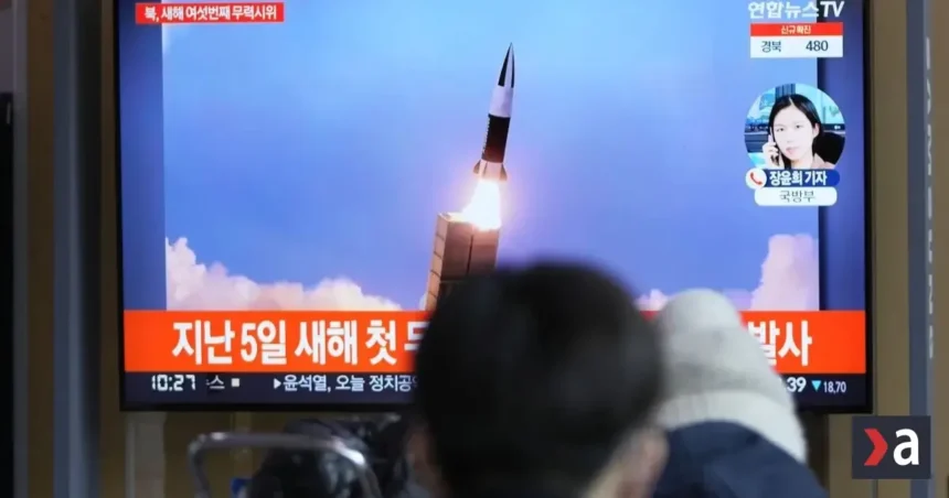 Pchjongjang nezastavuje skúšky striel, do mora pri Japonsku vypálil ďalší projektil