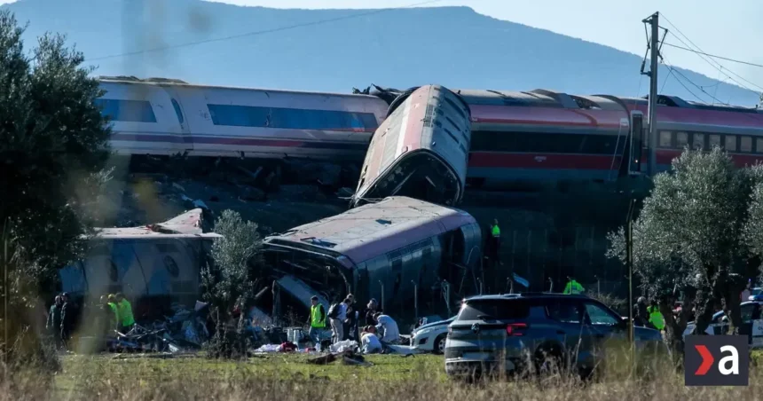 Po tragickej zrážke vlakov v Španielsku vypukli protesty