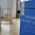 Polícia prešetruje podozrenie z volebnej korupcie v obci Jelka