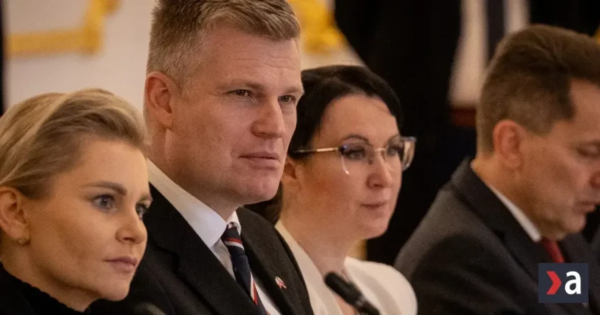 Polícia ukončila preverovanie nehody Filipa Turka a vodiča sanitky