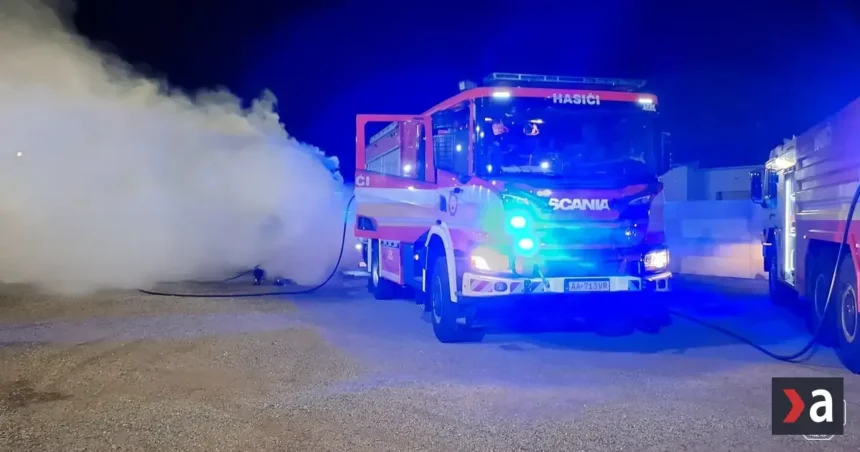 Požiar ťahača v Hlohovci: škoda 25-tisíc eur, príčina neznáma