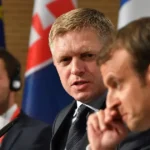 Robertovi Ficovi zrejme všetko zničia Emmanuel Macron alebo Donald Trump