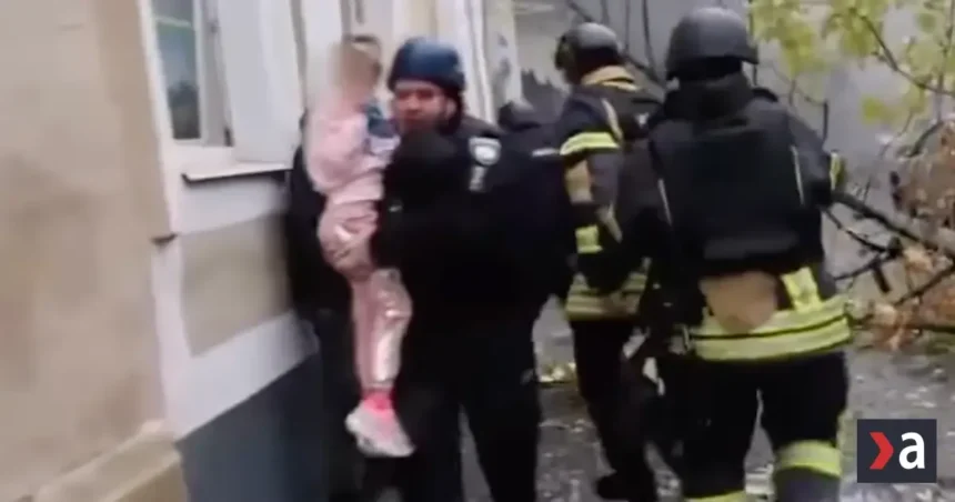 Román o Ukrajinke a ruskom vojakovi nevydajú. Kritici hovoria o romantizácii vojny