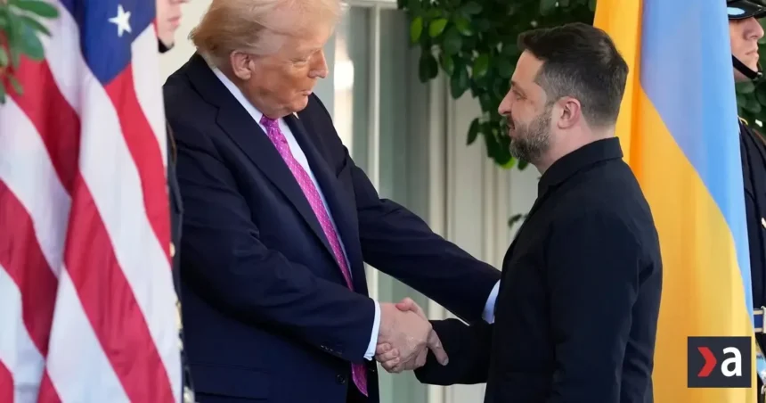Trump odmieta pritvrdiť voči Rusku, Zelenského obvinil z neochoty ukončiť vojnu