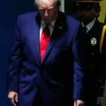 Trump vylúčil útok na Irán pred voľbami, tvrdí, že rokovania sú produktívne