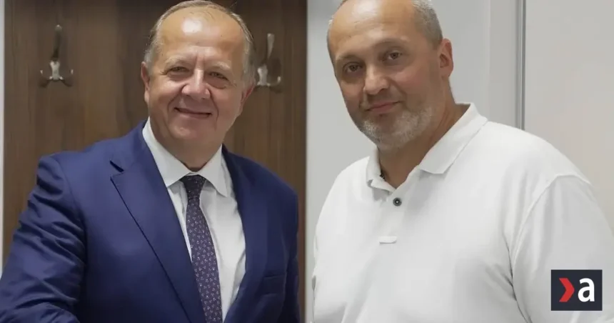 V Trenčíne po 16 rokoch menia primátora, novým je Ján Forgáč