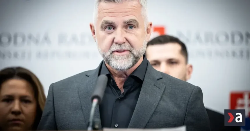Veľké politické mená v regionálnych voľbách: ministri a poslanci neuspeli, župani áno