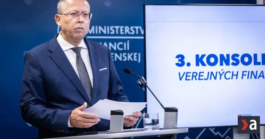 Vláda vzdala konsolidáciu, rozpočet je predvolebný