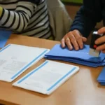 Voľby 2026: Miestnosti sa čoskoro zatvoria