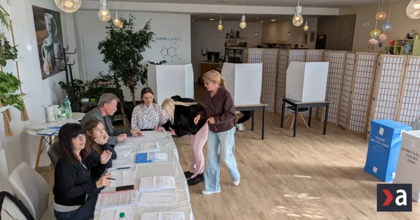 Voľby v dvoch obciach sprevádzali problémy: meškanie a chybné lístky